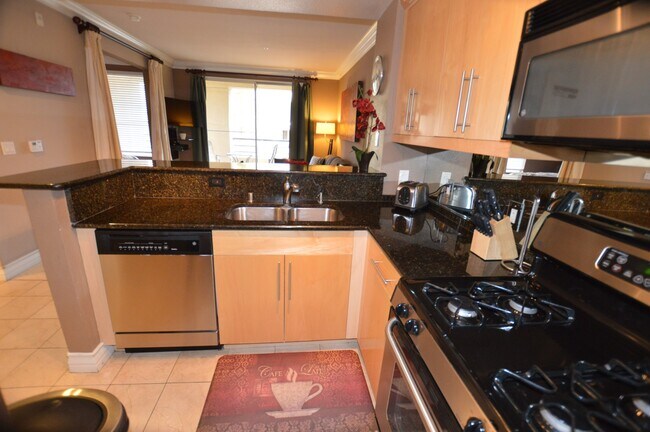 Building Photo - Charming Jr. 1 Bd Studio Condo at Merididan Private Residences.