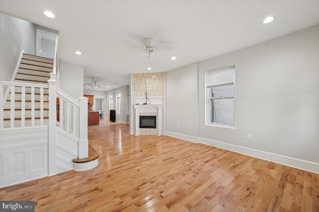 Primary Photo - 6328 N Beechwood St