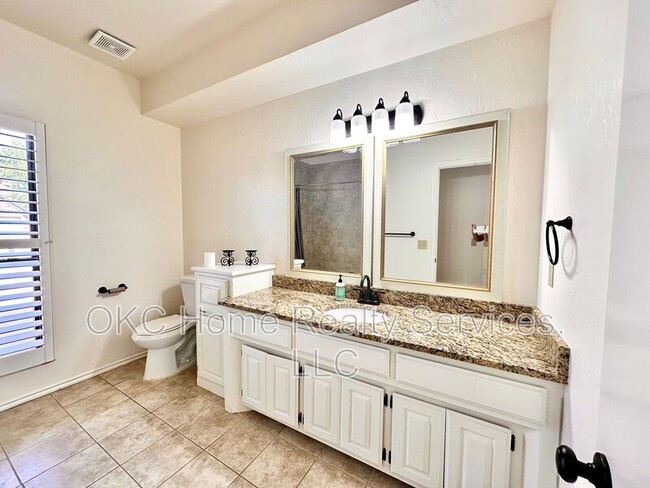 Building Photo - 4232 NW 144th St