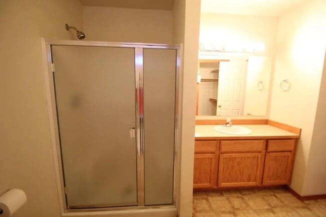 Building Photo - Charming Rancher for Rent in Sunshine Meadows