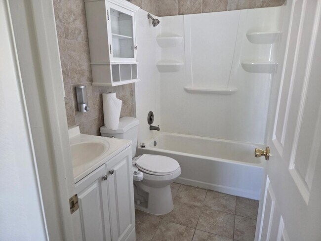 Building Photo - 13055 N 56th Ave