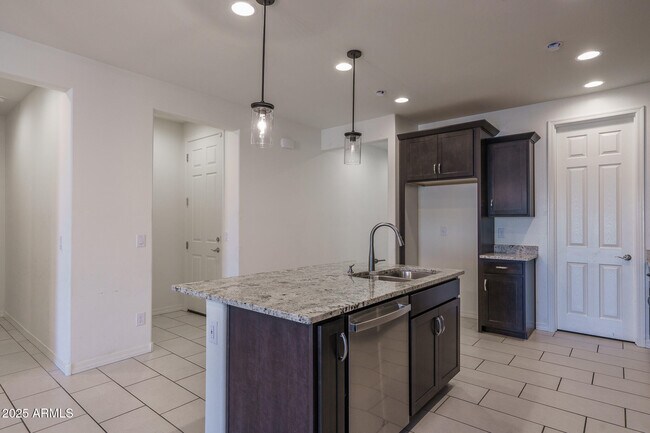 Building Photo - 15011 N 55th Dr