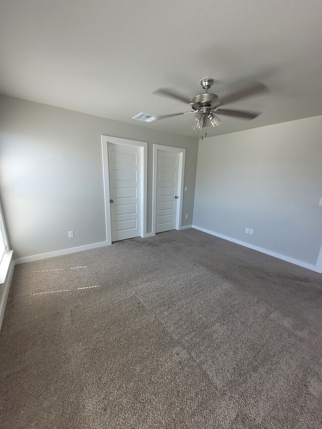 Building Photo - 3 bed 2 bath home in Lone Star Trails subd...