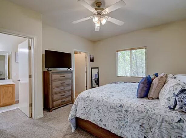 Building Photo - 6800 Vista Del Norte Dr NE
