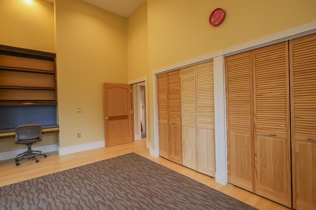 Building Photo - 67 Anderson Pond Rd