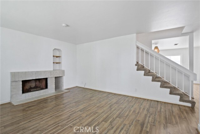 Building Photo - 26398 Waterford Cir