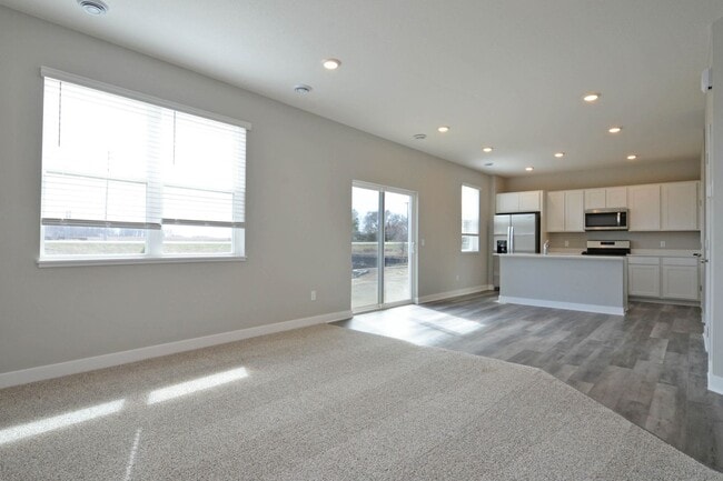 Building Photo - 23465 Ashbury Dr