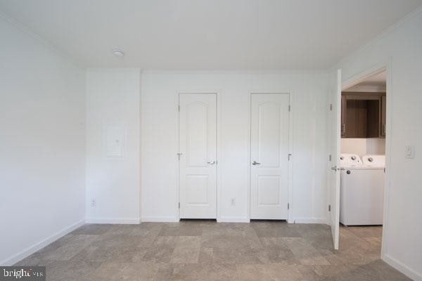 Building Photo - 16 Loxley Ln