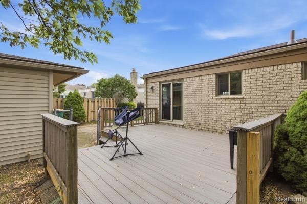 Building Photo - 4950 Windham Dr