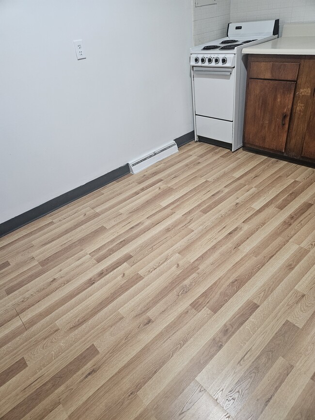 BRAND NEW FLOORING IN KITCHEN - 218 Randel Ave