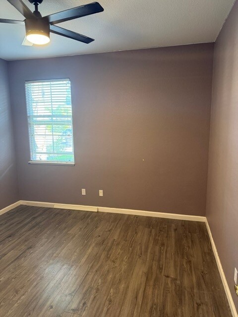 Building Photo - 508 Lassen Way