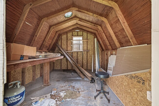 Building Photo - 2714 S Brompton Dr