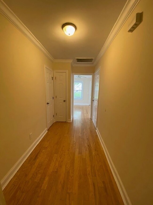Building Photo - NORTHCHASE 3BR/2.5BA FREESTANDING TOWNHOME...