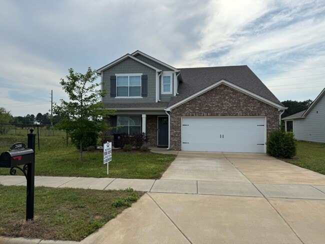 Primary Photo - Spacious 5 Bed 2.5 Bath