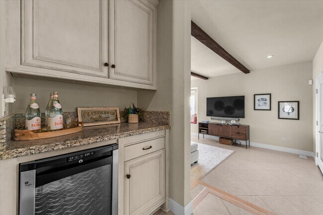 Building Photo - 4 Bedrooms, 3 Bathrooms, Cul-de-sac Location Near Silverado Country Club, Napa