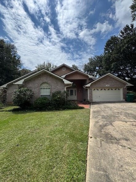 Primary Photo - 7936 Hapuna Pl