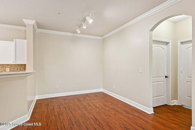Building Photo - 6421 Borasco Dr