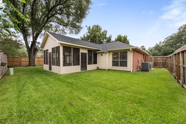 Building Photo - 25802 Chapel Ridge Ln