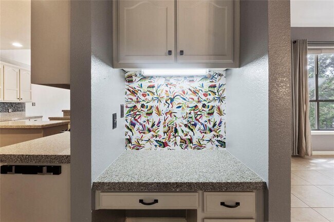 Building Photo - 7201 Breezy Pass Cove