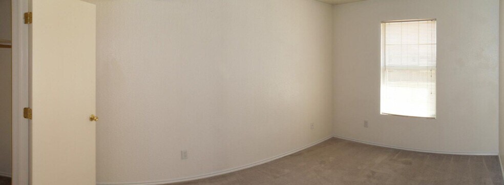 Building Photo - 4504 Alan Kent Dr