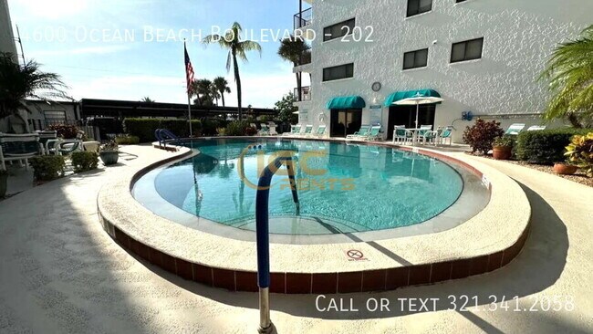 Building Photo - 4600 Ocean Beach Blvd