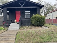 Building Photo - 1723 Hale Ave