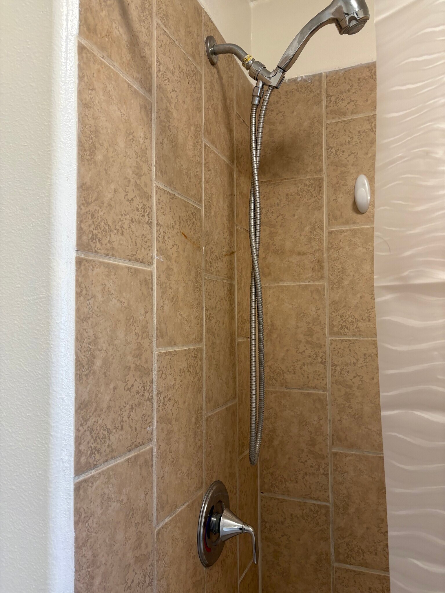 Building Photo - 801 Myrtle Ave