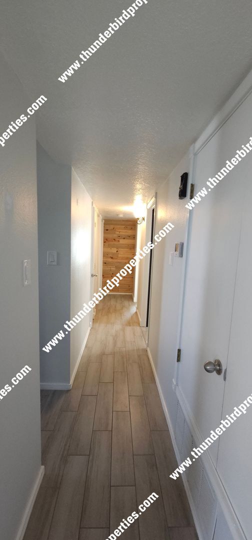 Building Photo - 5117 Camino Vista NW