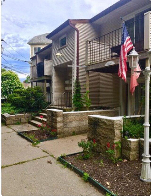 Building Photo - 7 Palmer Ave