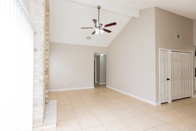 Building Photo - 13719 Vira Ln