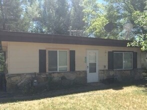 Building Photo - Cozy Country Charm with Modern Convenience – 1-Bedroom Home!