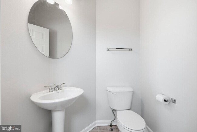 Building Photo - 3816 Sugarloaf Pkwy