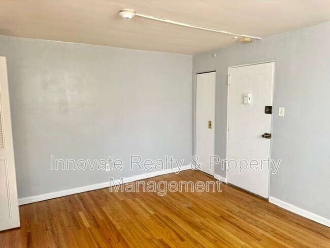 Building Photo - 9513 Hoff St