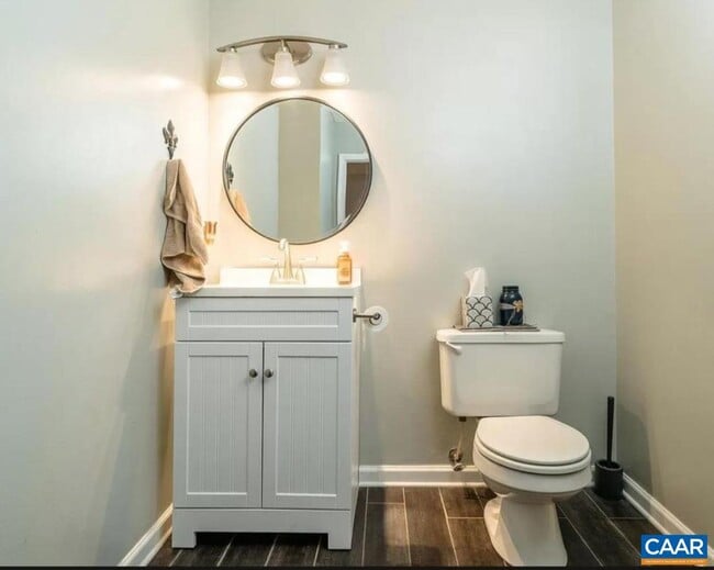 Building Photo - 2339 Avalon Wds Dr