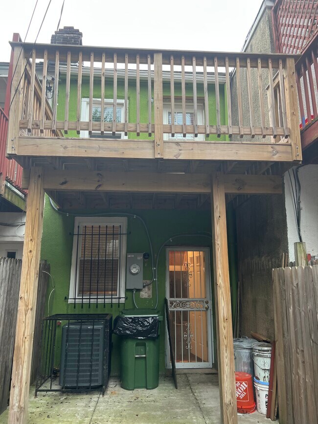 Rear house - 870 Carroll St