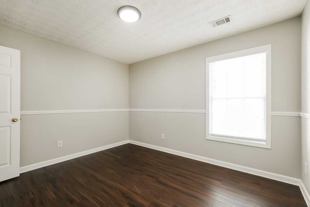 Building Photo - 6739 Island Pointe Dr