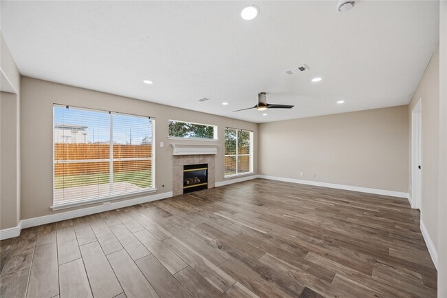 Building Photo - 3522 Pecan Mill Dr