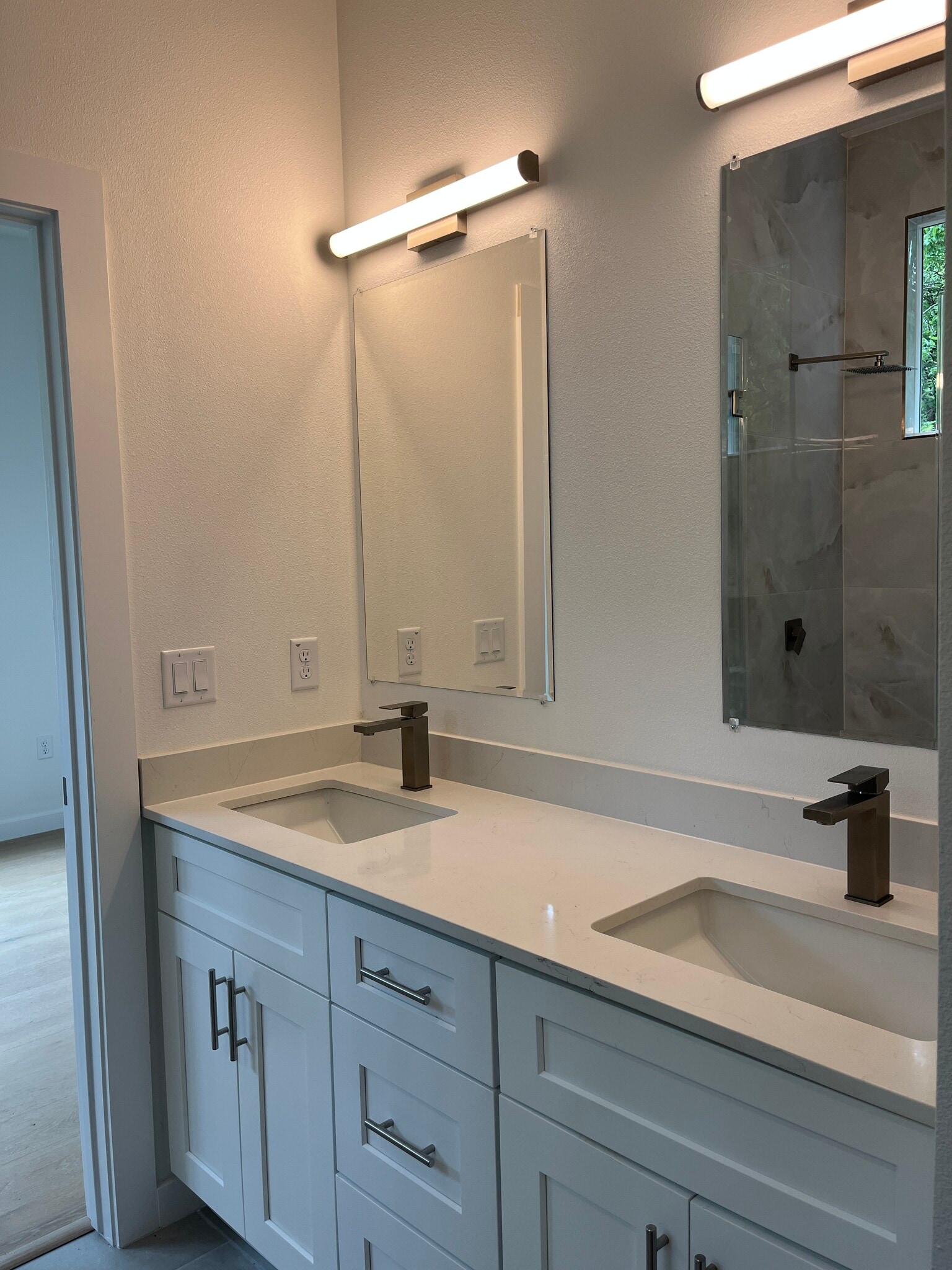 Double Sink Vanity - 500 Capitol Dr