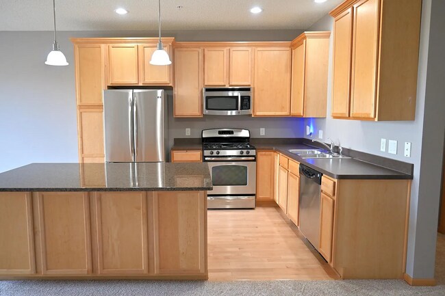 Building Photo - 4725 Victor Path