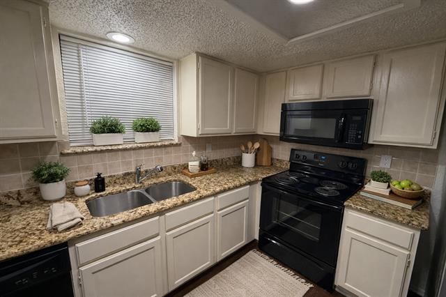 Building Photo - 2509 Stanford St