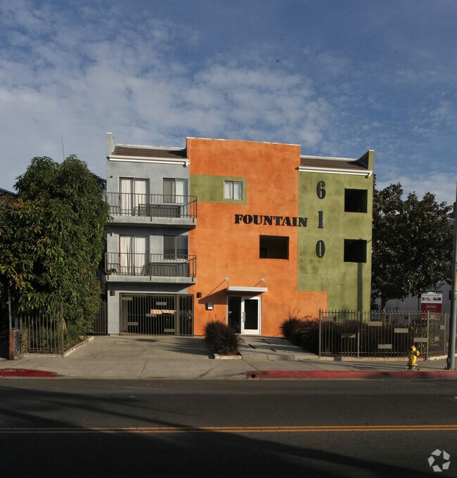 Building Photo - 6101 Fountain Ave