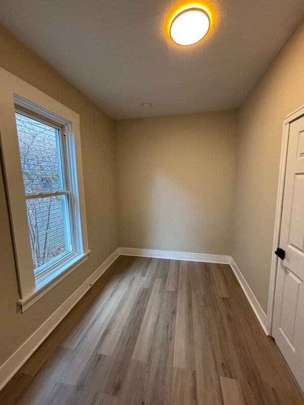 Building Photo - 238 Schiller St