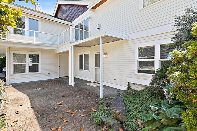 Building Photo - 2809 N Starr St