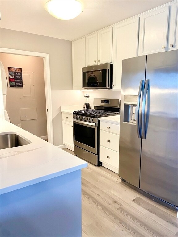 Building Photo - 36 Village Rd