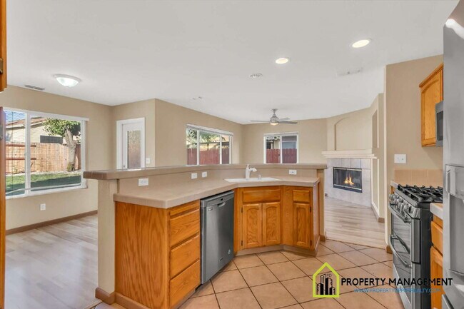 Building Photo - 5-Bedroom Residence Ready for Immediate Move-In