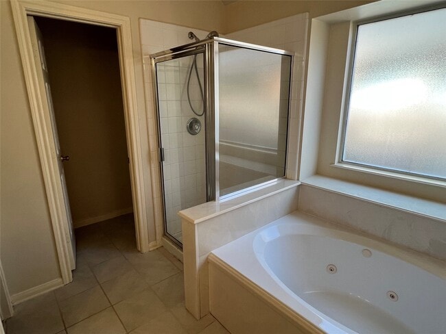 Building Photo - 18518 Dural Dr