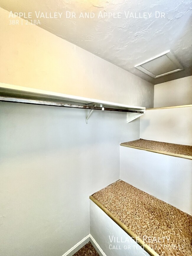 Building Photo - END-unit available now! Extremely spacious...