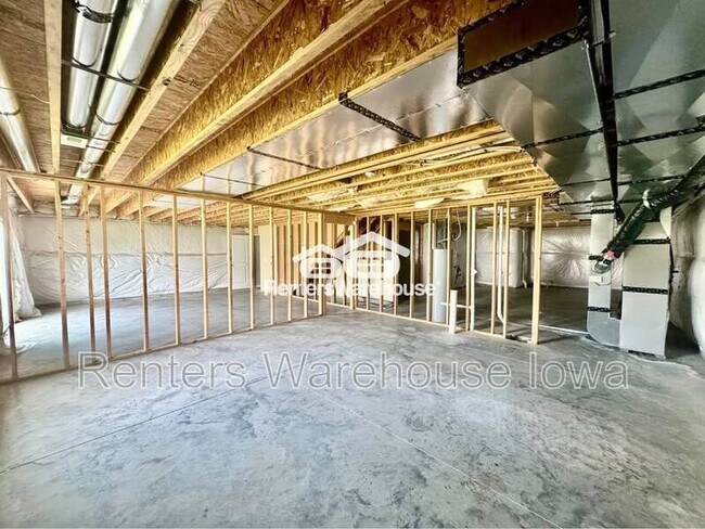 Building Photo - 4195 Cheyenne Ct