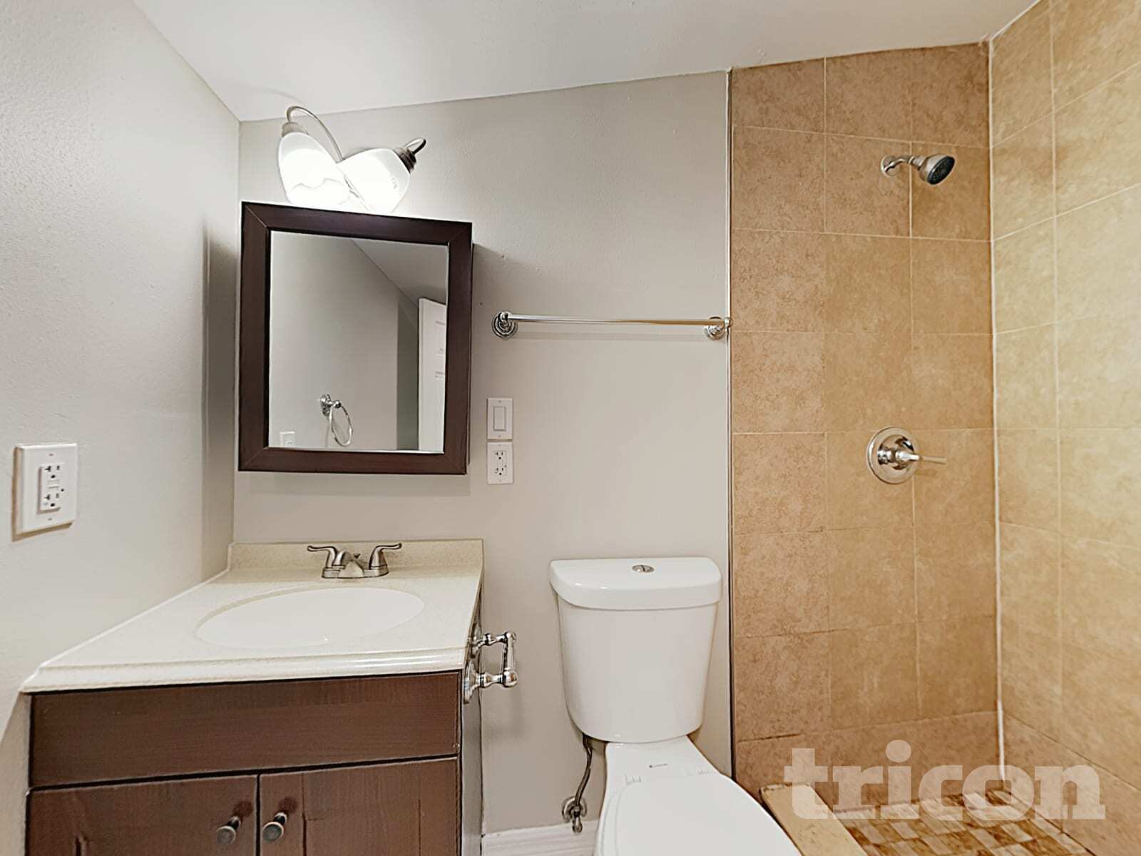 Building Photo - 514 Calhoun Ave