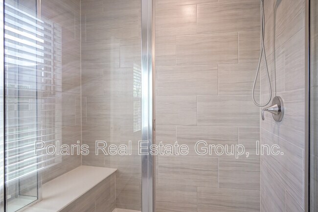 Building Photo - 8239 Bostic Dr
